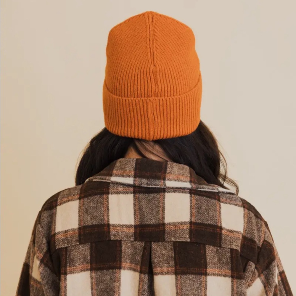 Happy Face Embroidered Ribbed Knit Beanie - Picture 3 of 3